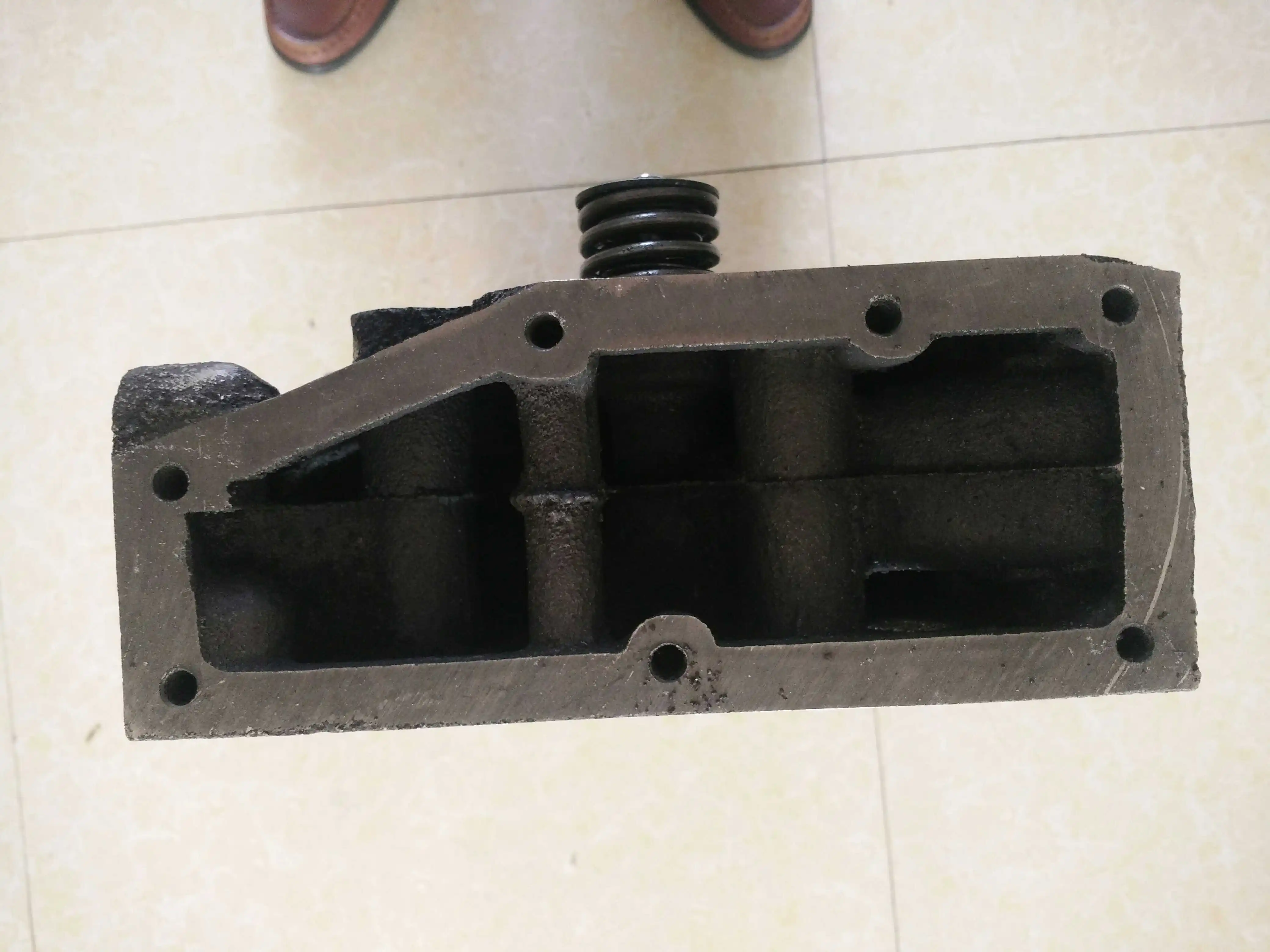 Swirl chamber type Cylinder head for K4100D K4100ZD K4100ZP K4102ZD weifang diesel engine/diesel generator parts