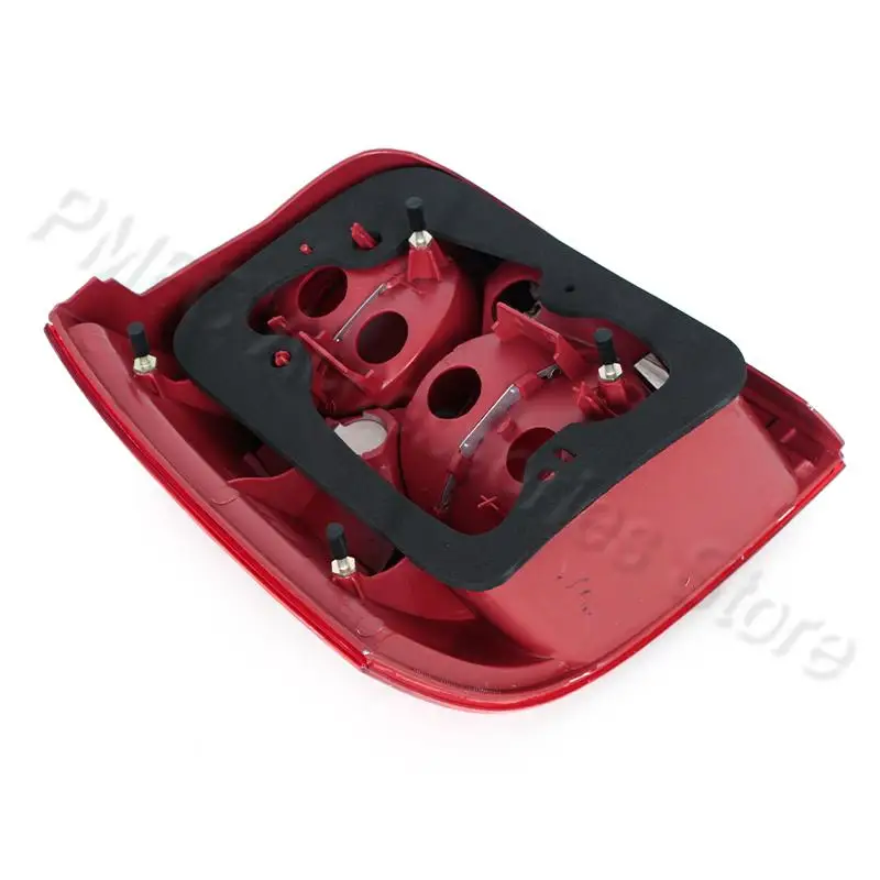 Tail Light Assembly Car Rear Brake Lamp Fog Light Tail Lamp For VW Passat B5 2000 2001 2002 2003 2004 3B9945095AA 3B9945096AA