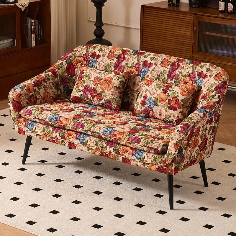 

Американский ретро пасторальный тканевый диван, маленькая квартира, гостиная, спальня, квартира, проживание в семье, двойной маленький диван из ткани с цветком ветра