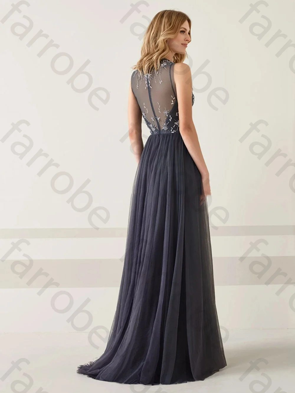 Customized Sexy A Line Evening Dresses Plunging Neckline Sleeveless Beaded Crystals Formal Prom Party Gown Long Special Occasion