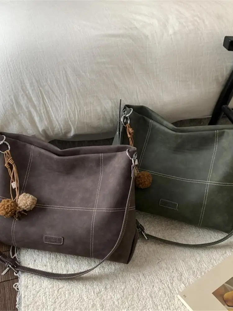 

Осень-зима, большая сумка через плечо из мягкой кожи, женская пригородная сумка, сумка-тоут, городской коврик, нейлоновая молния...