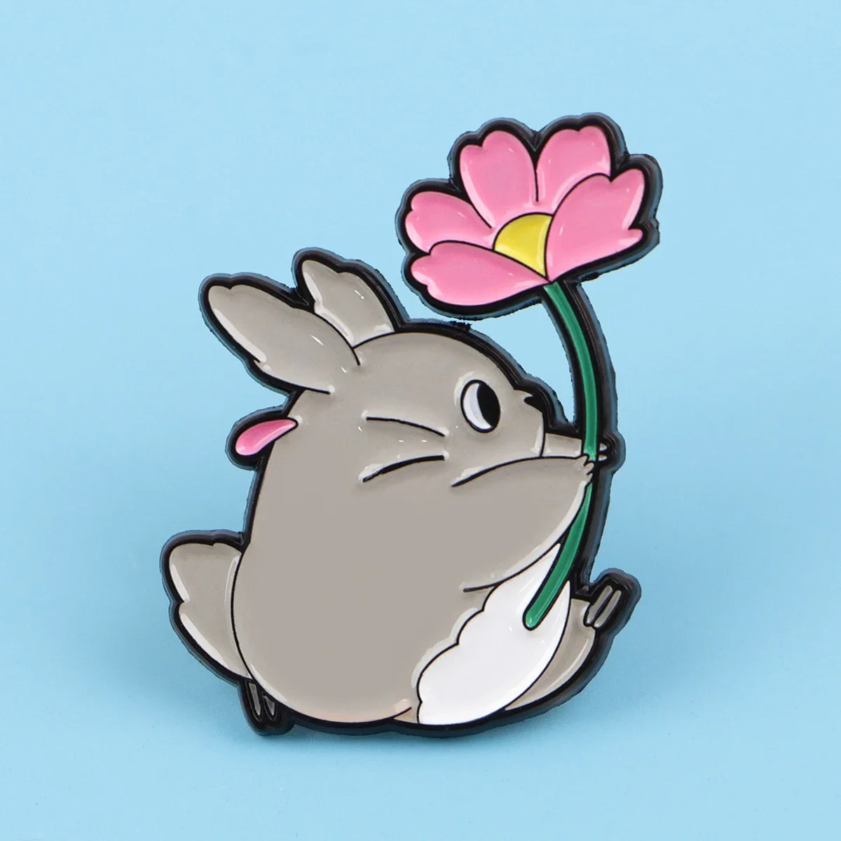 Pin esmaltado de elfo gris Kawaii, broche de Metal de Anime, mochila, sombrero, bolso, Collar, insignias de Totoro, regalo de colección de joyería de moda para hombres y mujeres