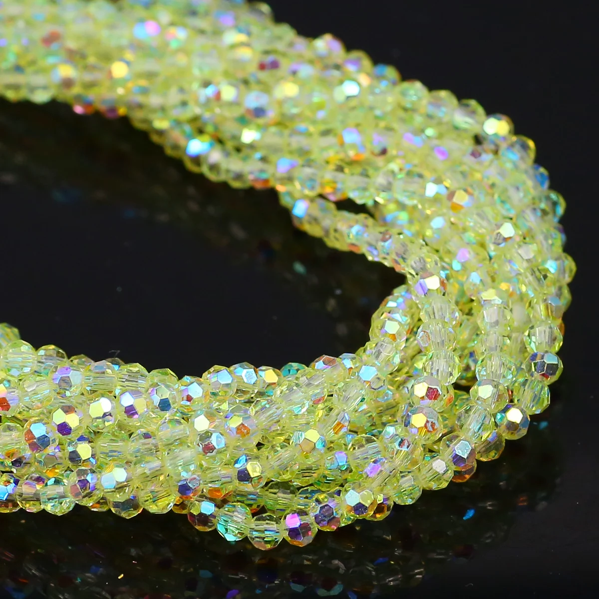 3/4/6mm Fußballform Tschechische Kristallperlen Runde Glasabstandshalter Lose Perlen für DIY Schmuck Anhänger Herstellung Armband Halskette