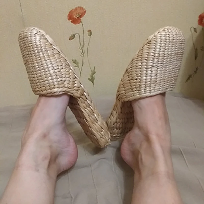 JARYCORN New Products Hand-woven Straw Sandals Men and Women Couples Indoor Home Creative Stage Hotel Environmental Protection S