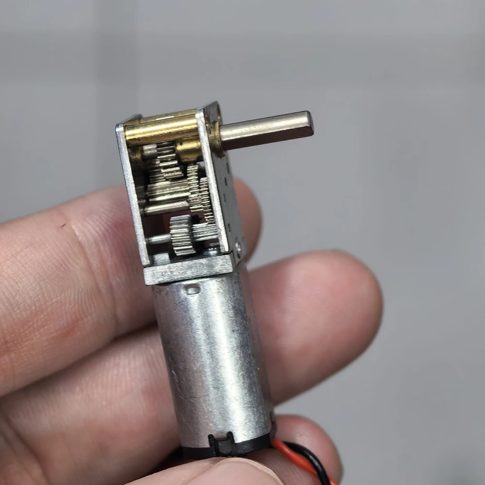 Mini N30 DC 5V 10rpm Slow Speed High Torque Gear Motor Right Angle D-shaft DIY Toy Car Robot