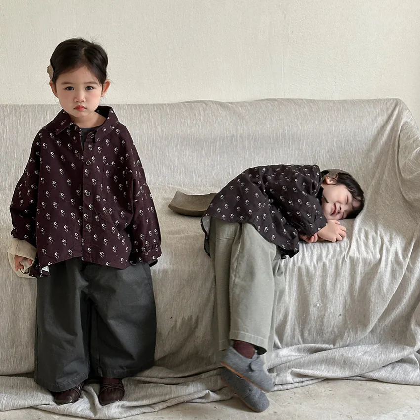 خريف 2025 قميص أطفال بأكمام طويلة مطبوع عليه زهور للجنسين بلوزة كلاسيكية بأزرار للبنين والبنات معطف للأطفال من سن 1 إلى 8 سنوات #4