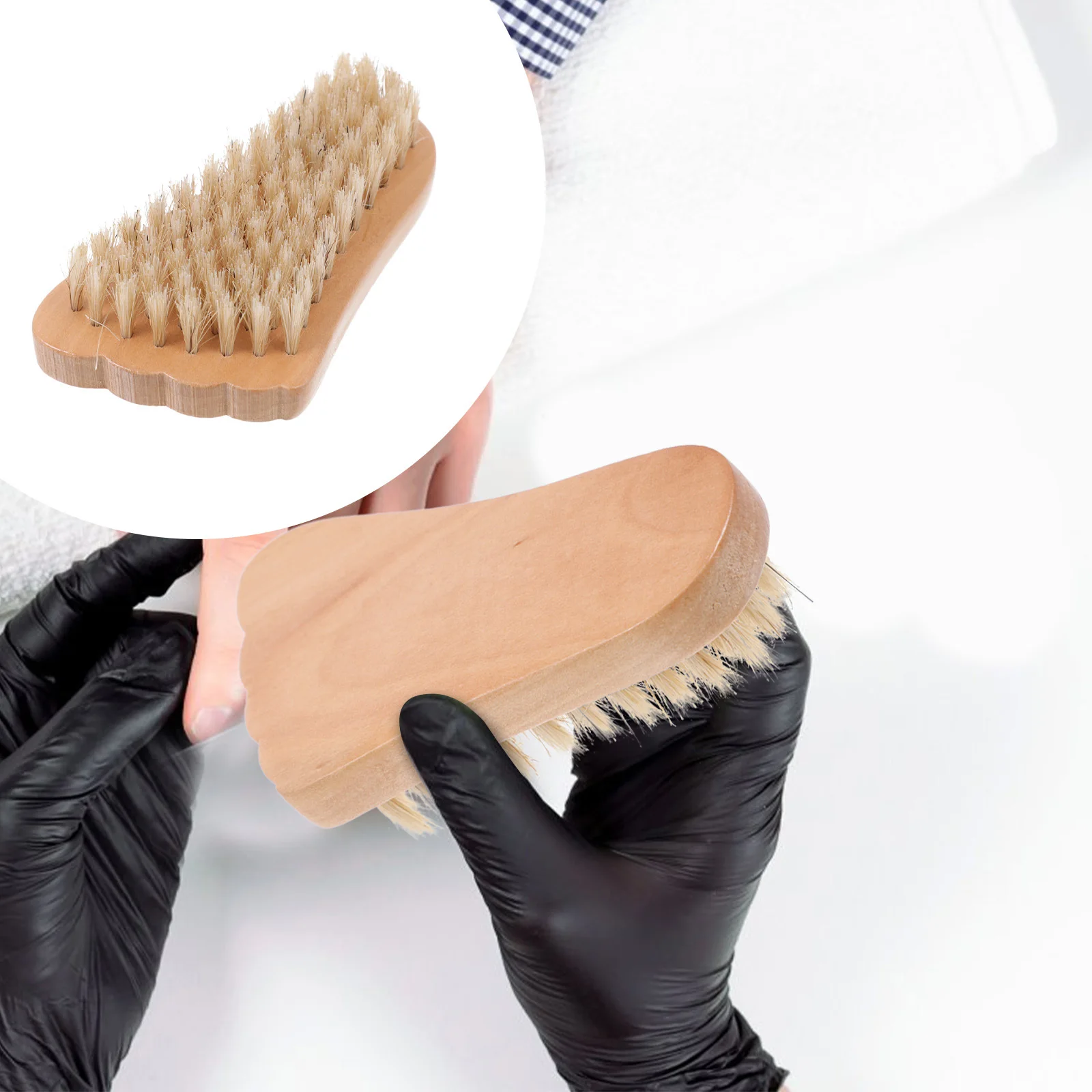 1Pcs Compact Wooden Nail Brush for Large Area and Partial Cleaning Durable Bristles Portable Nail Care Tool Fingernail Brush