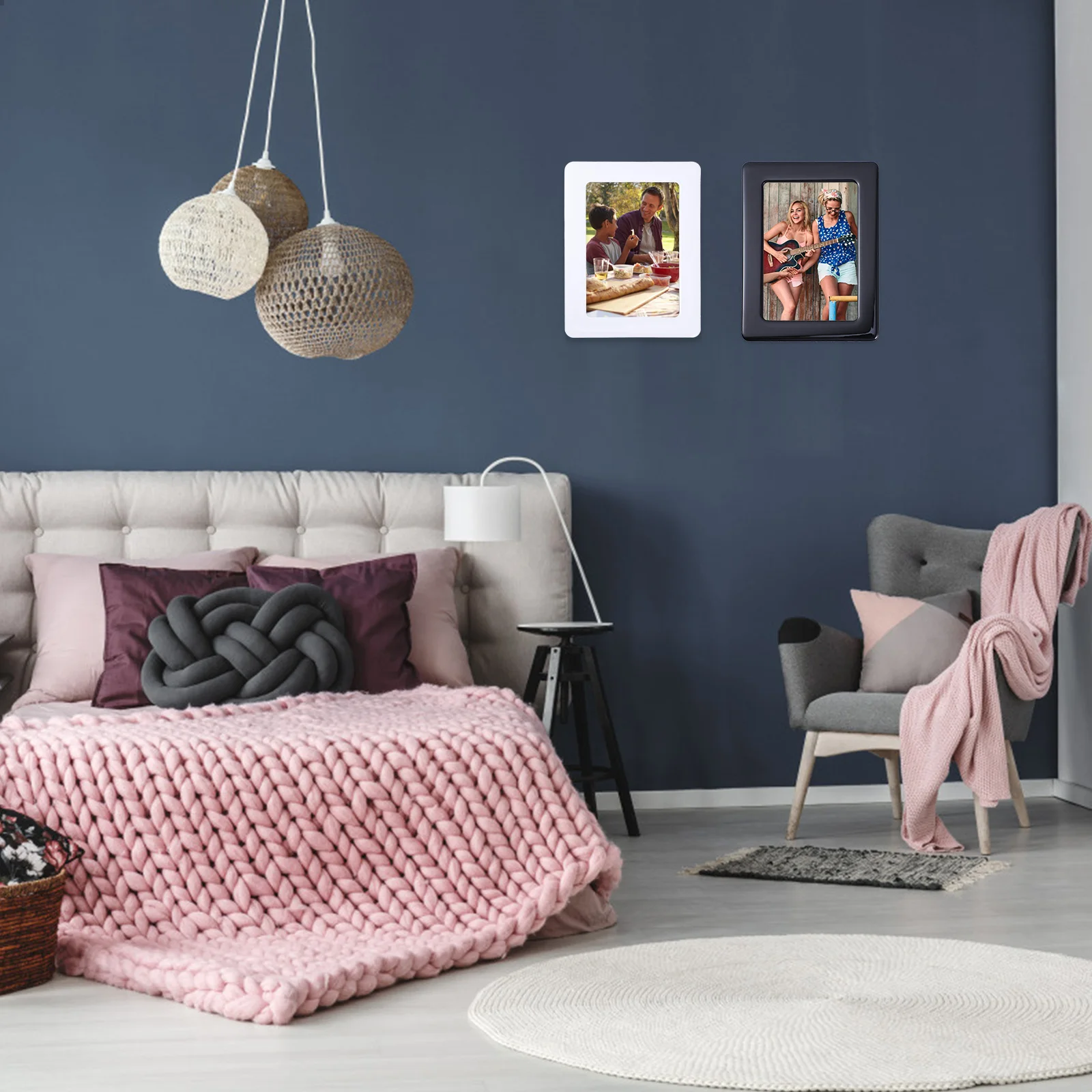 

2pcs Magnetic Photo Frame Pvc Rubber Magnet Strong Adsorbability Flexible Sticker For Home Office Wall Decor Creative Picture