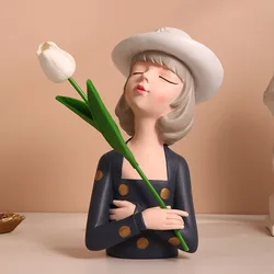 1 pc Charming Modern Girl Statue - Resin Figurine - A Stylish Decor Accent for Your Home Living Room, Room Office Decoration So
