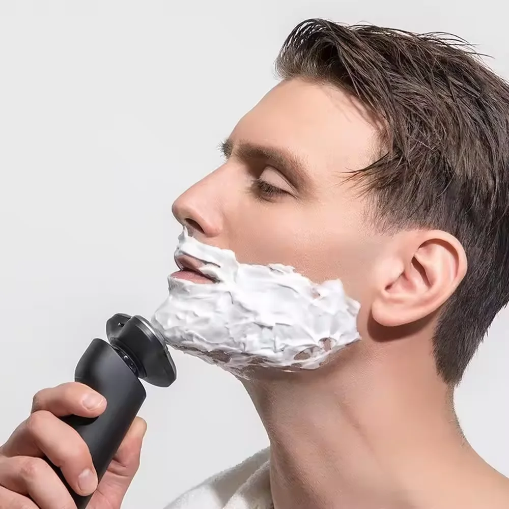 Thumbnail 3 - #34 Electric Razors List of Top Picks