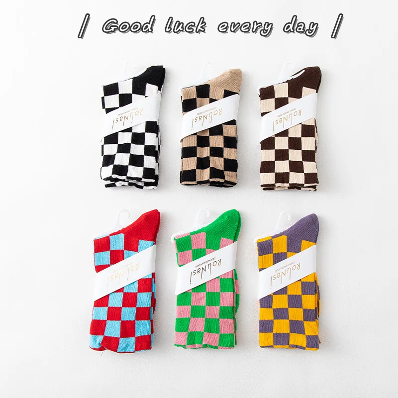 Korea Funky Harajuku Trend Men Hip Hop Cotton Unisex Streetwear Novelty Socks Women Checkerboard Socks Geometric Checkered Socks