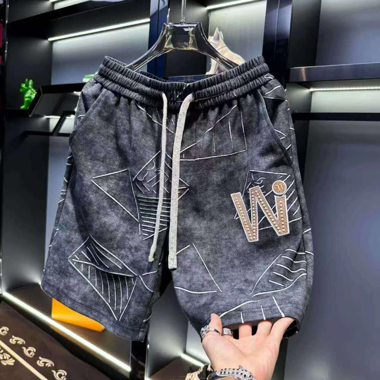 

Loose Basketball Shorts Men's Summer Fitness Sports Running Pants Four-Five Length Straight Leg Polyester Fiber Elastic Waist