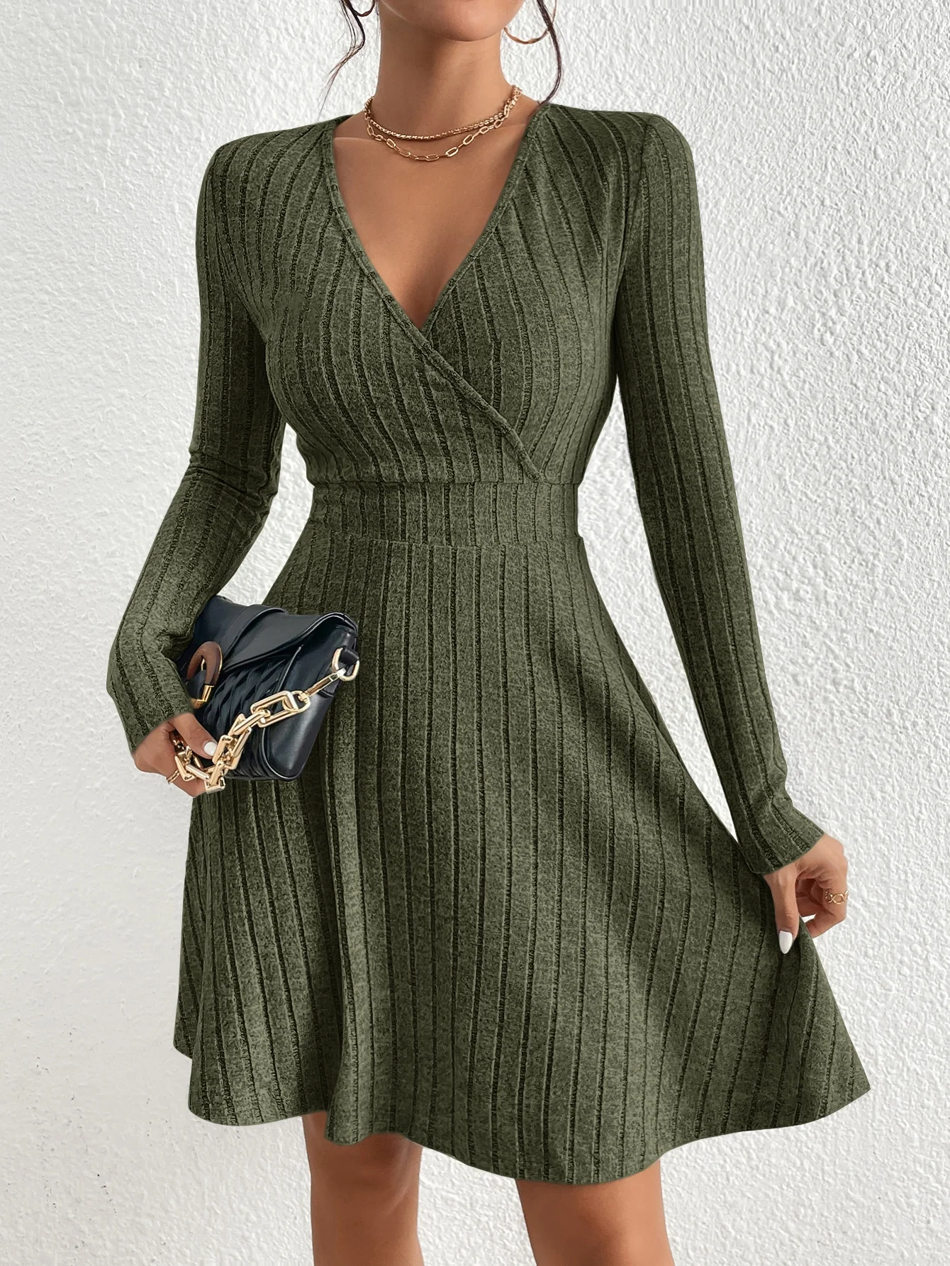 

Women's Slim Fit V-Neck Long Sleeve Knit Dress Autumn/Winter Sexy Bodycon Sweater Midi Casual Solid Color Dress