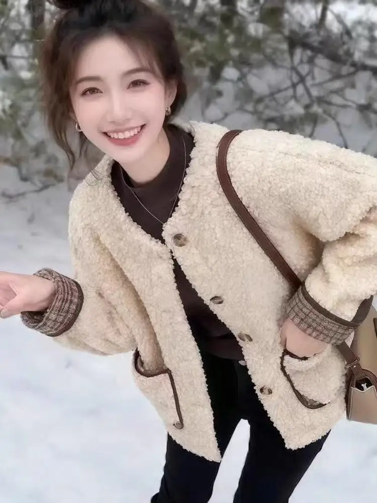 

Korean Sle ort Lamb Fur Jaet Women's Faionable Winter Outerwear Warmth Age-Defng High-End Feel Top Ladies Coat