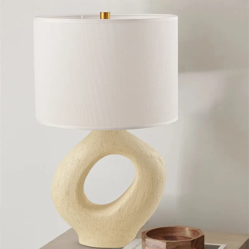 Lámpara de mesa Vintage de diseñador japonés wabisabi, Lámpara decorativa para el hogar E27, Fondo de sala de estar, dormitorio, lámparas de mesita