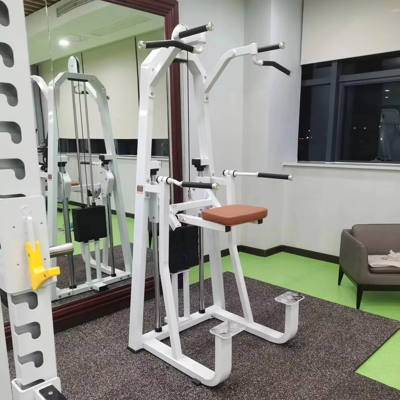 

Лучшая цена, абсолютно новое оборудование для спортзала, силовые тренировки, коммерческий тренажерный зал, фитнес-тренажер для подбородка