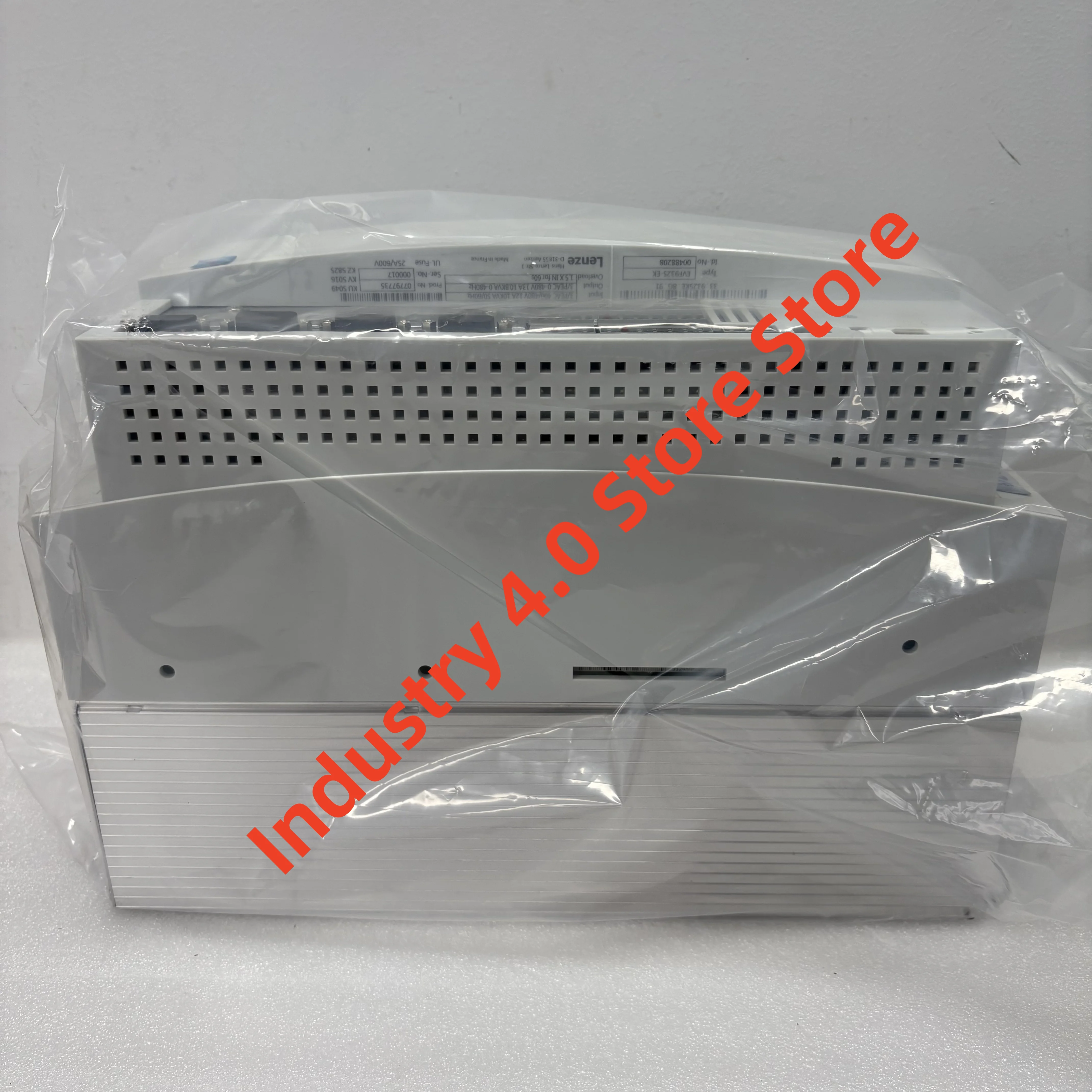 

New in box EVS9325-EIV907 EVS9325-EIV004 Frequency converter EVF9325-EVV004
