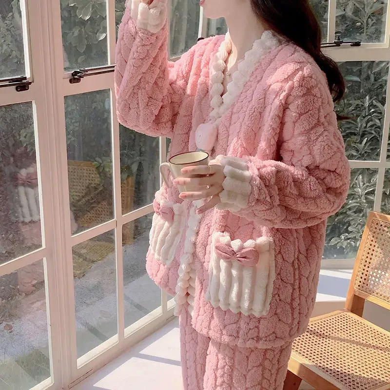 Lady Autumn Winter Thickened with Velvet Coral Velvet Cute Little Fragrance Girl Flannel Warm Home Suit Set pijama women