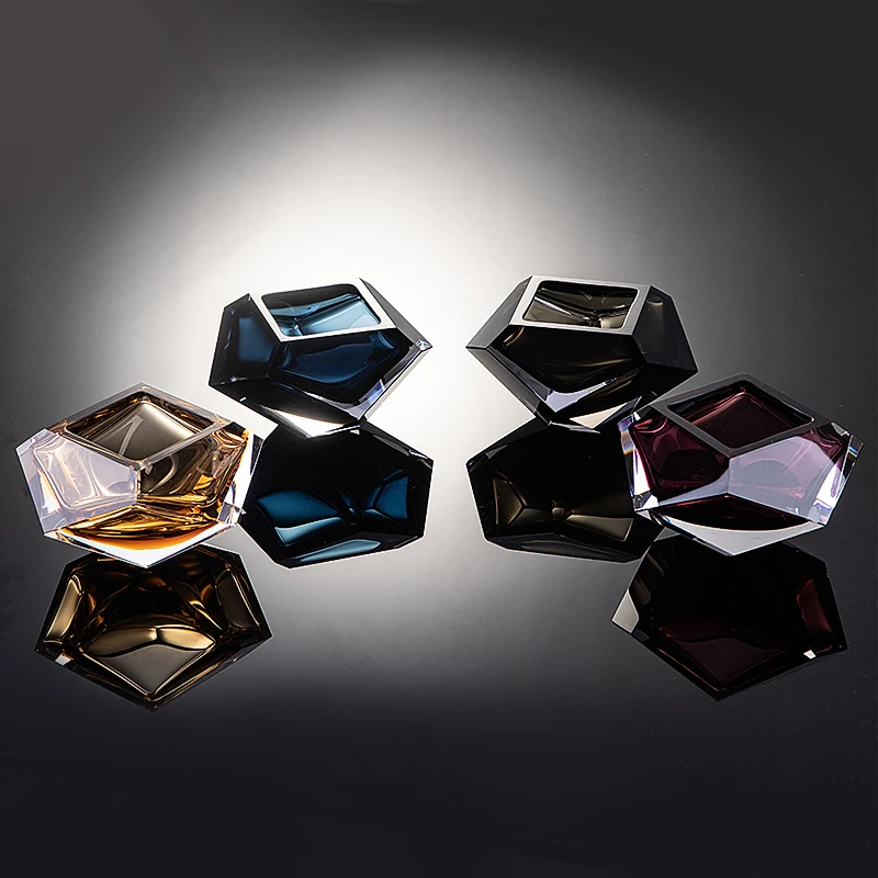 Cenicero de cristal en forma de diamante elegante y exquisito, oficina en casa personalizada y creativa, Cenicero de club de alta gama