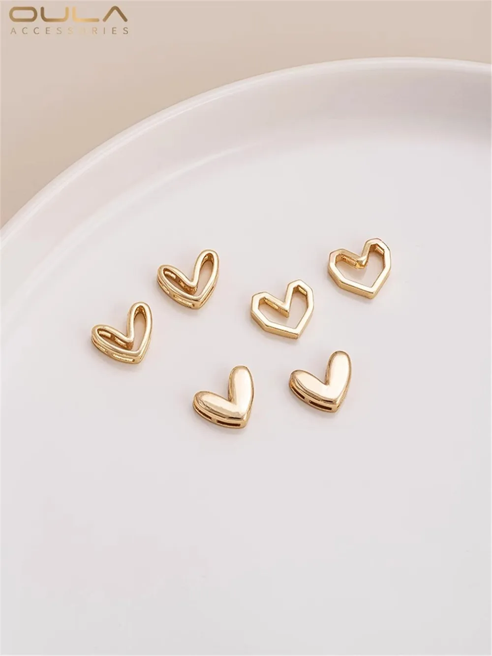 

14K Gold-Color Plated Bright Face Heart Shaped Pendant Hollow Heart Clavicle Chain Pendant Diy Necklace Ear Hanging Accessories