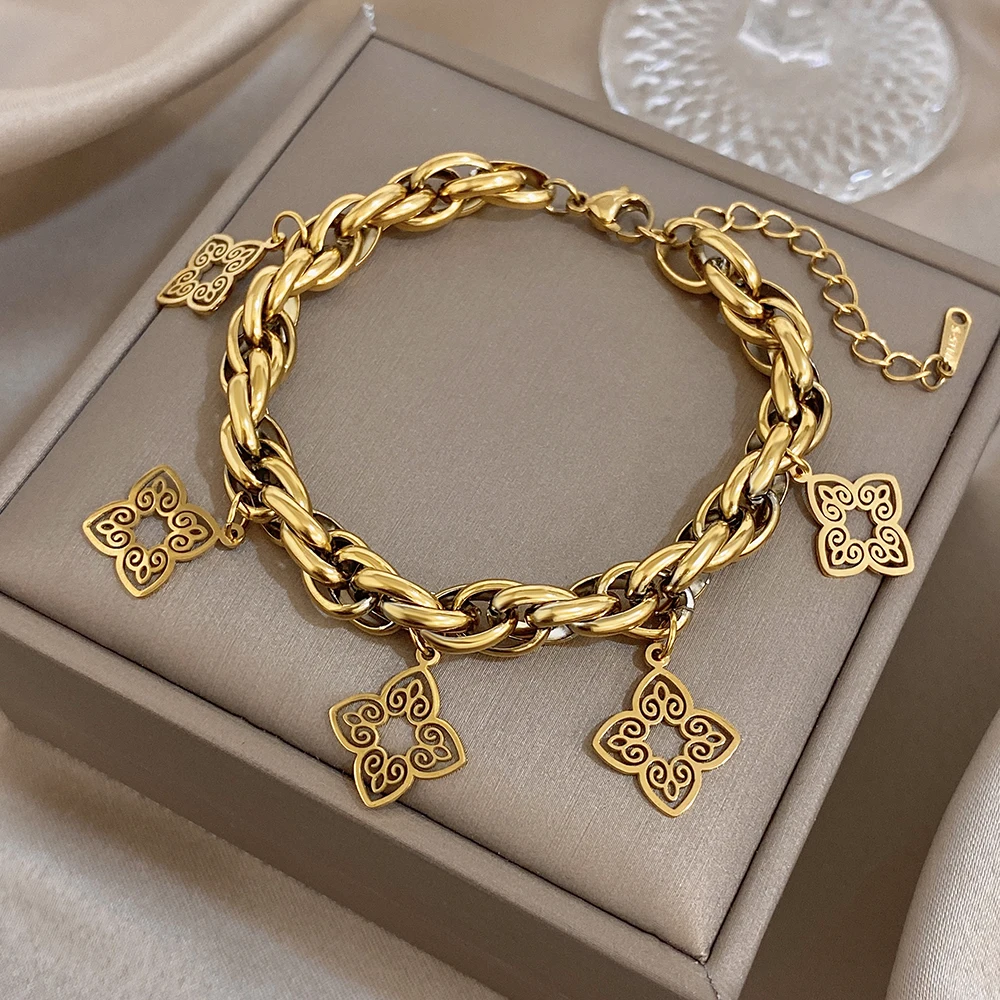 

DODOHAO Fashion Hollow Flower Stainless Steel Bracelet for Women Twisted Waterproof Gold Plated Bracelet Exquisite Hand Jewelry