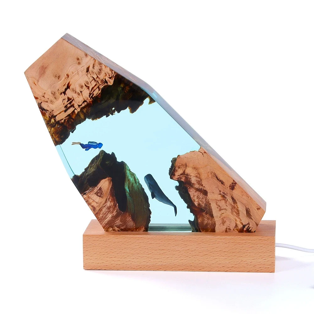 ocean-cave-diver-desktop-decoration-creative-art-device-solid-wood-resin-lamp-birthday-gift-jewelry