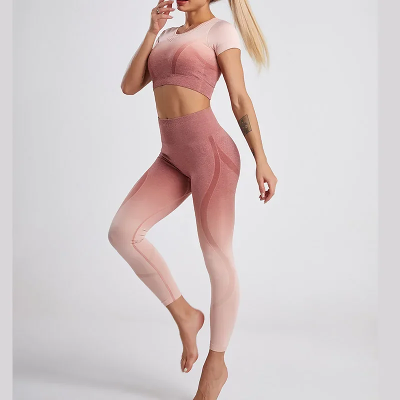 

Seamless Gradient Yoga Sets Sports Fitness High Wasit Hip-liftting Pants Short-Sleeved Suits Workout Gym Leggings Sets for Women