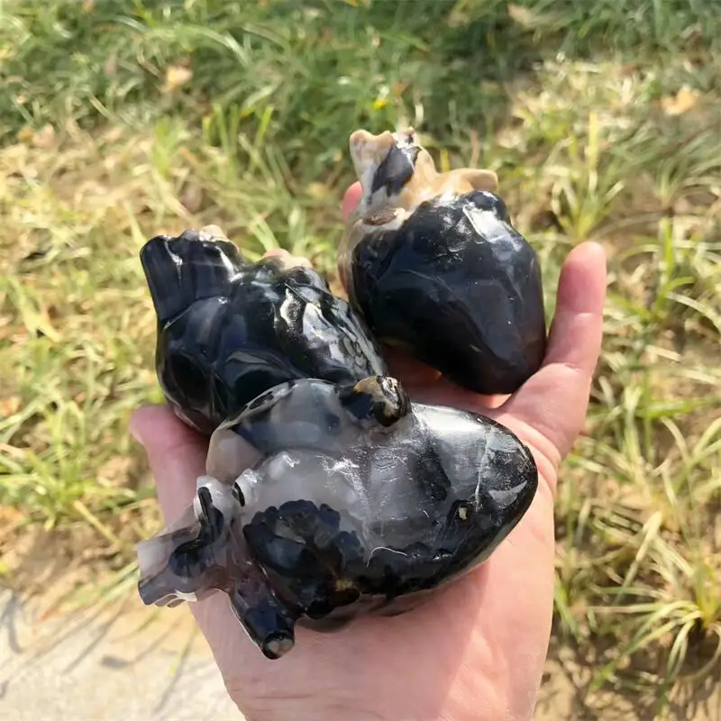 Natural Volcanic Agate Heart Carving Healing Crystal Women Modern Statue Naked Art Stone Gemstone Collectible Gift 1pcs