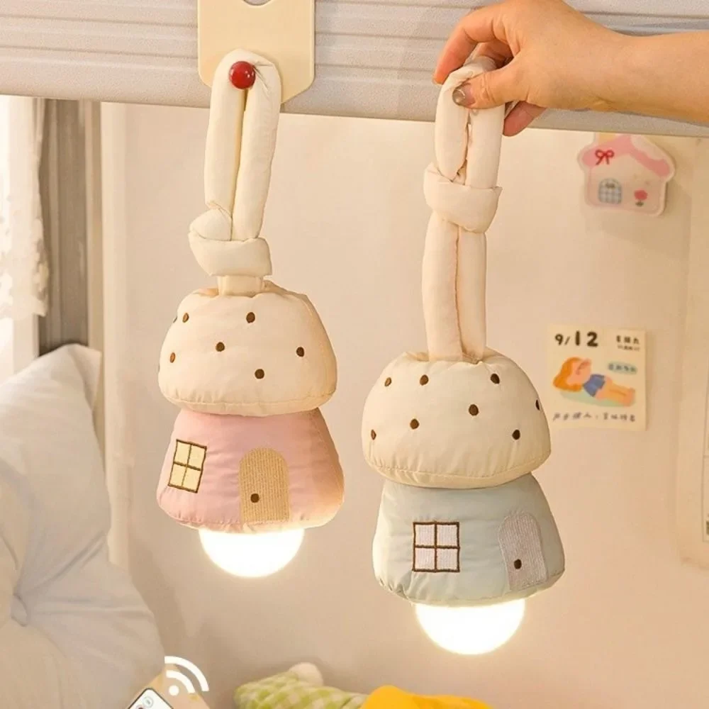 Cute Mushroom Night Light, Three-Color Handheld Lamp, Bedside Ambiance Light, 3D Hanging Sleep Light, Cartoon-Style Birthday Gif