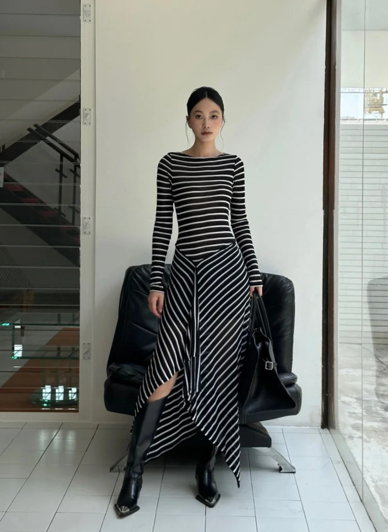 

Holiday style women's dress, fashionable slim fit and slimming striped irregular skirt, casual close fitting long skirt