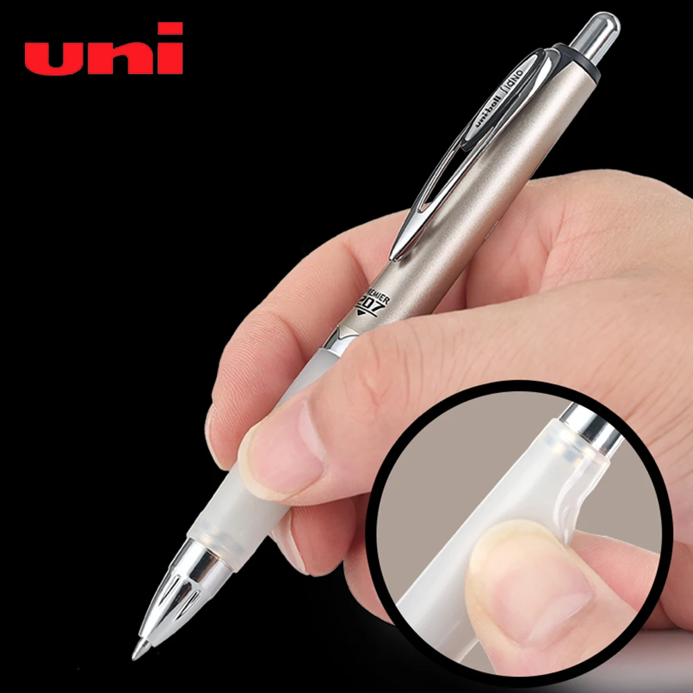 1pcs Japan UNI Gel Pen Anti Fatigue Soft Grip Black 0.7mm UMN-207GG for Writing Test Quick Dry Long Time Use School Stationery