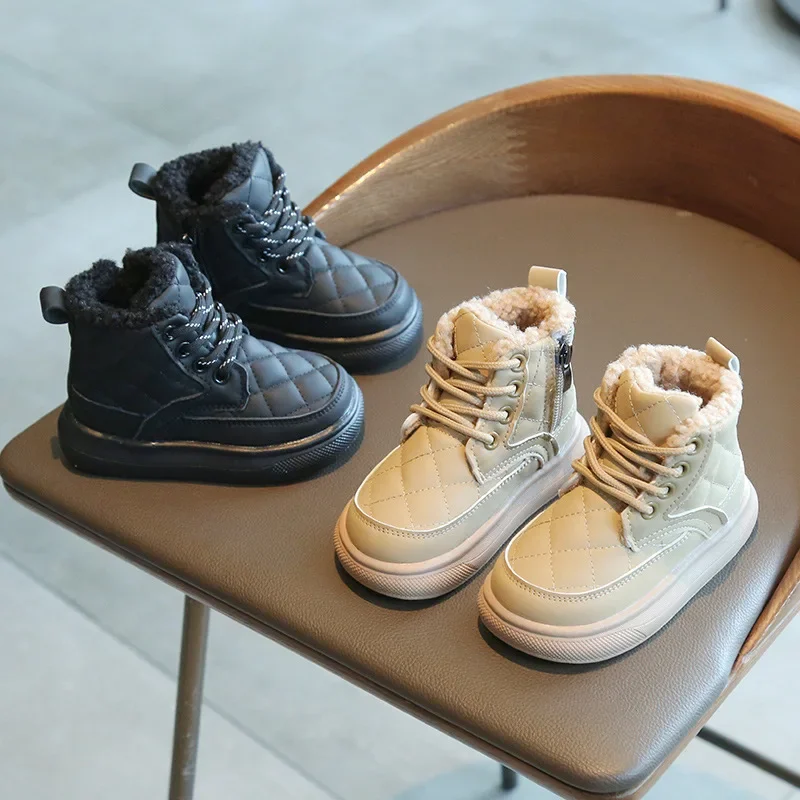 

2025 Winter New Retro Style Casual Children's Shoes Simple Girls' Multi functional Ankle Boots Soft soled Warm Leather Boots