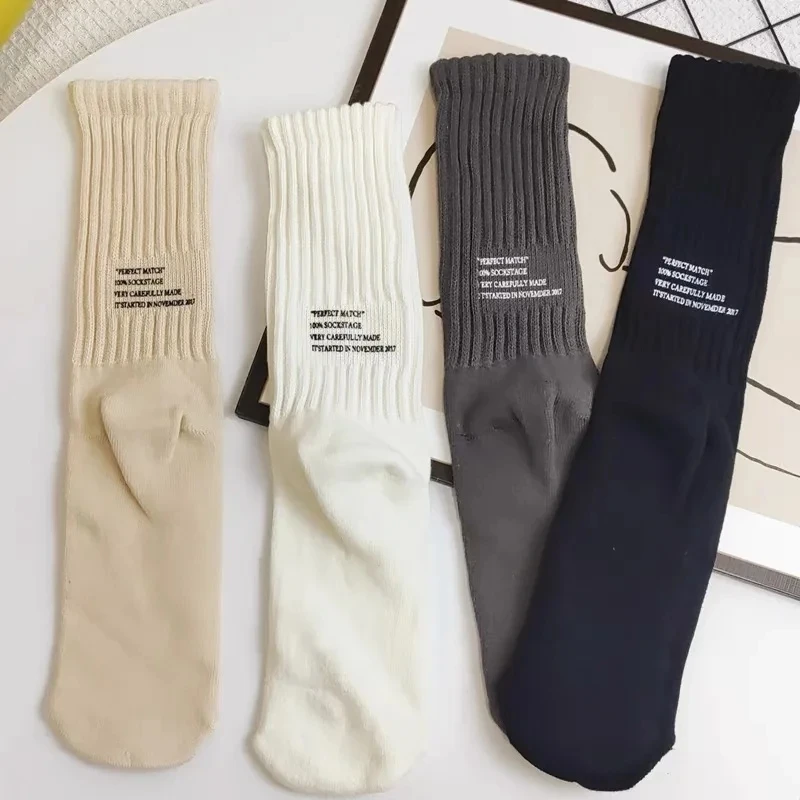 1/2pairs Vintage Letter Medium Tube Socks Japanese Solid Thickened Sports Socks Towel Bottom Couple Socks Knitted Sports Socks