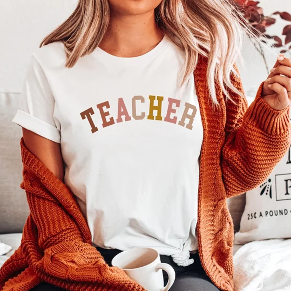 

Autumn Teacher T-Shirt Welcome Back To School T-Shirt Teach First Day Of School T-Shirt Best Teacher T-Shirt First Grade