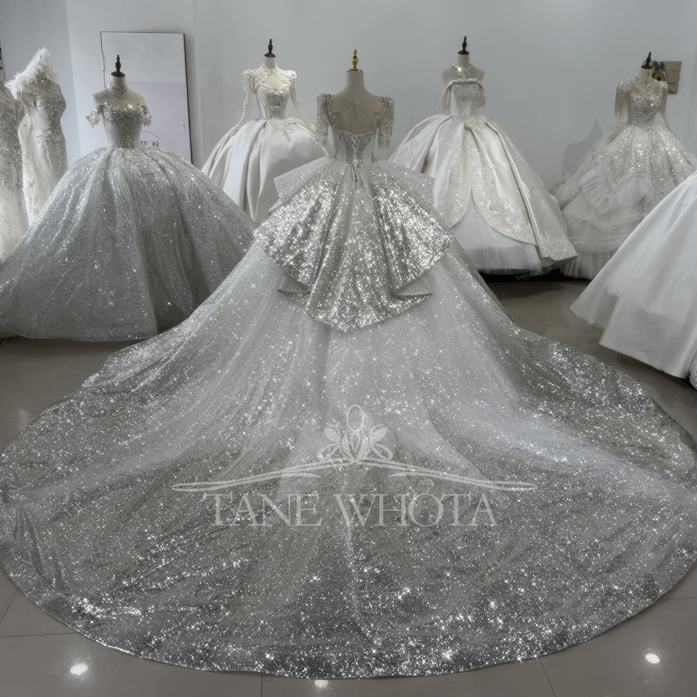 Vestido de noiva prateado, gola redonda, meia manga, renda, costas, vestido de baile, capina, lantejoulas, miçangas, cristal, luxo, vestido de noiva