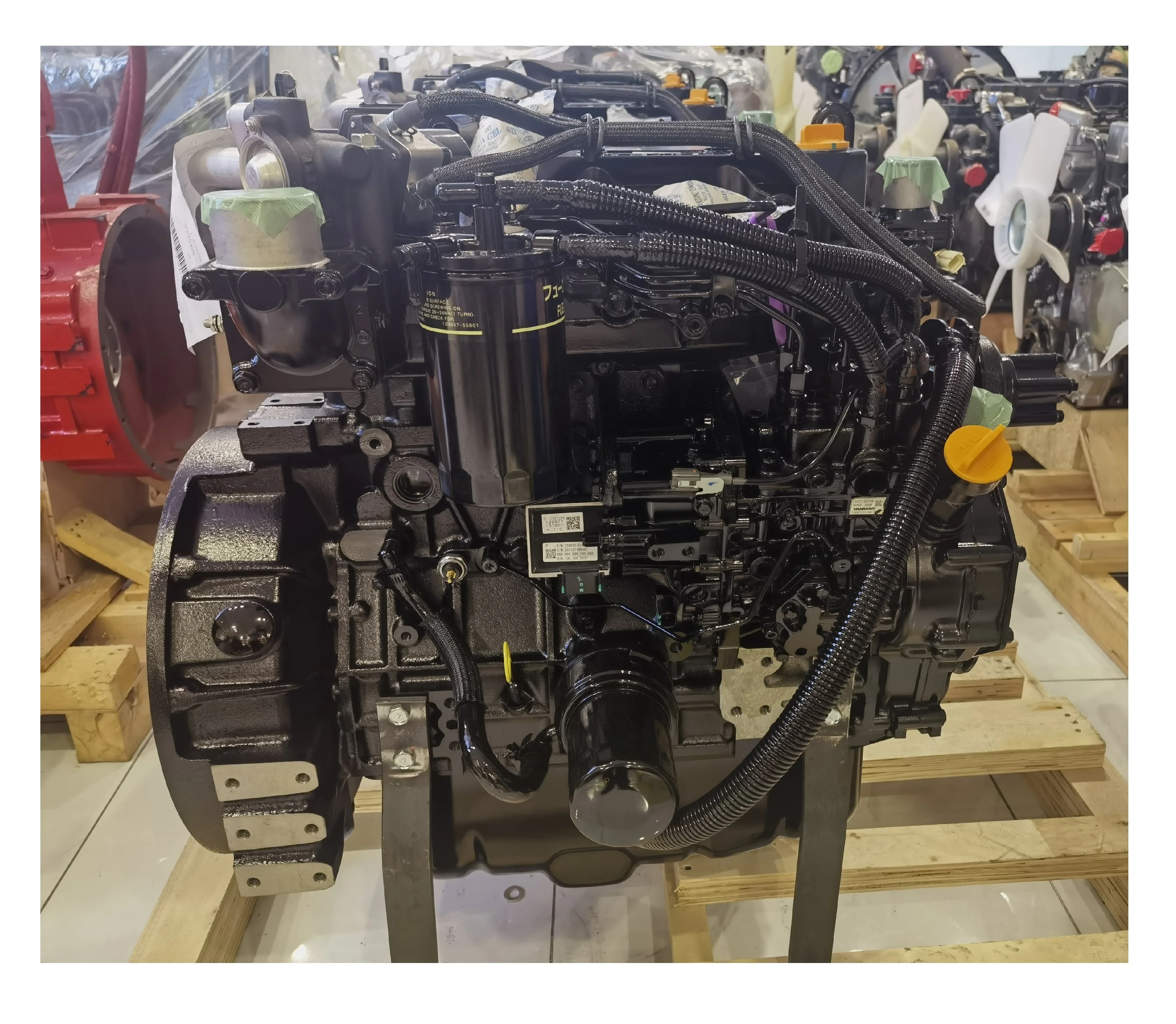 Original brand new Diesel Engine 4TNV94 4TNV98 3TNV84 3TNV88 4TNV88 4TNE98  direct injection Yammar engine assy