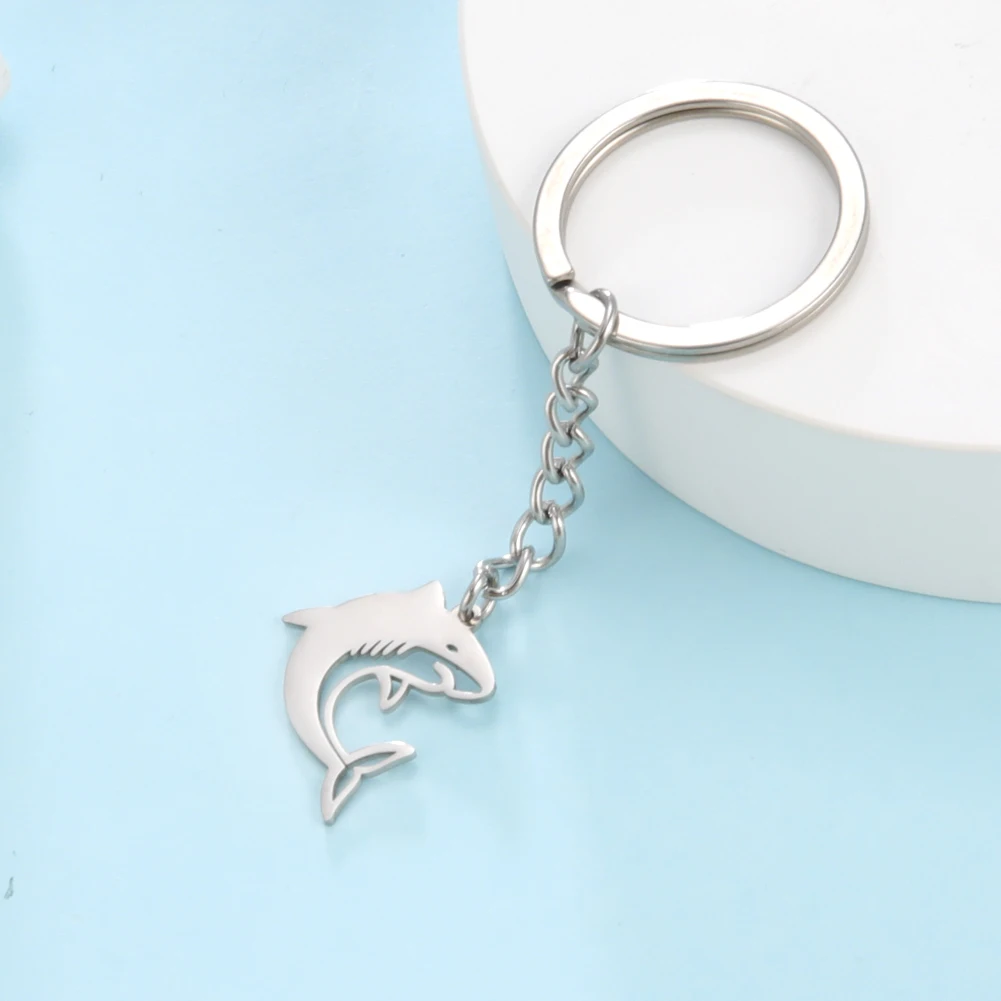 Cute Sharks Pendant Keychain for Women Men Fashion Stainless Steel Silver Color Keychain Jewelry Christmas Gift