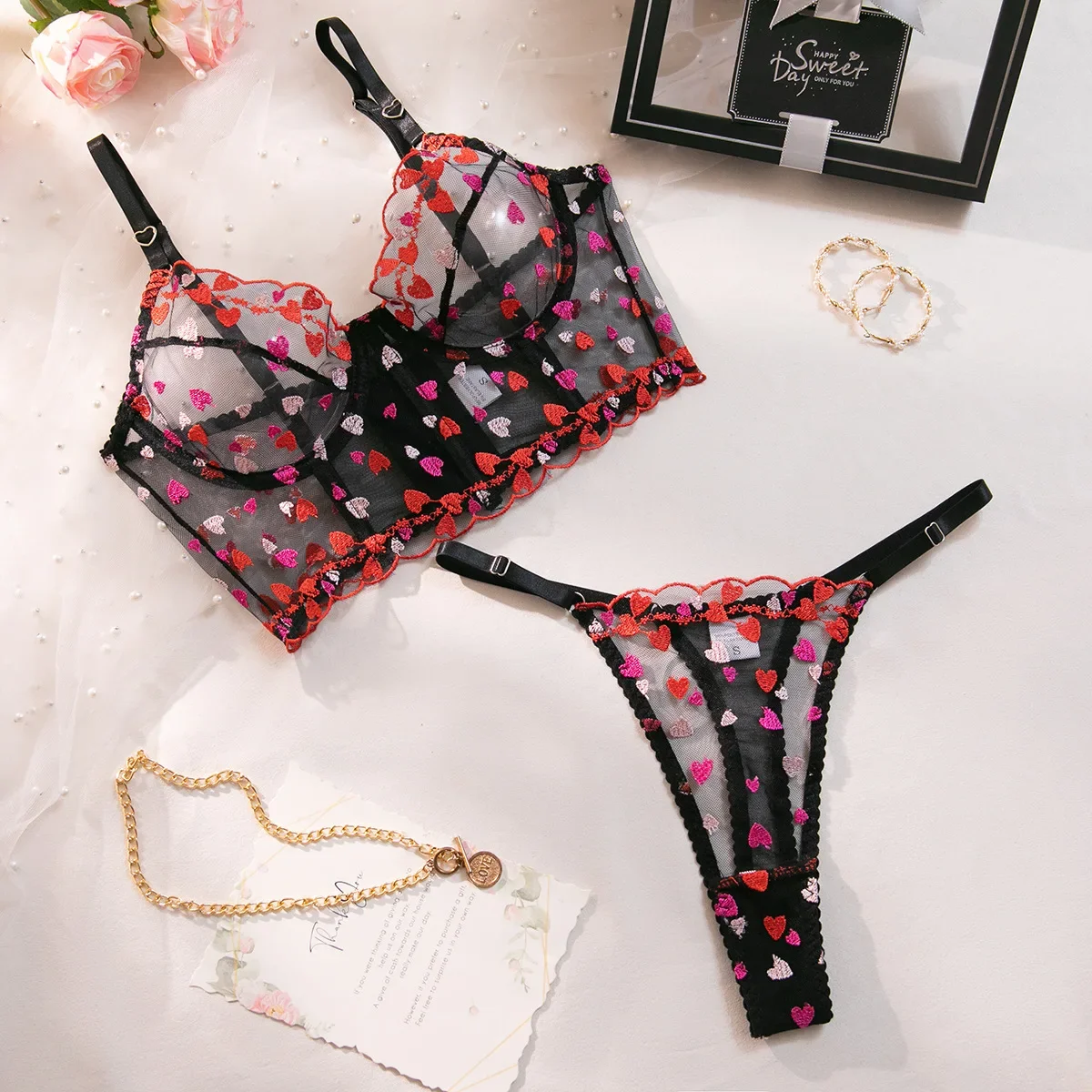 New Women's Sexy Lace Underwear Heart Beautiful Embroidery Mesh Underwire Push-up Bra Set Valentine Day Gift Set