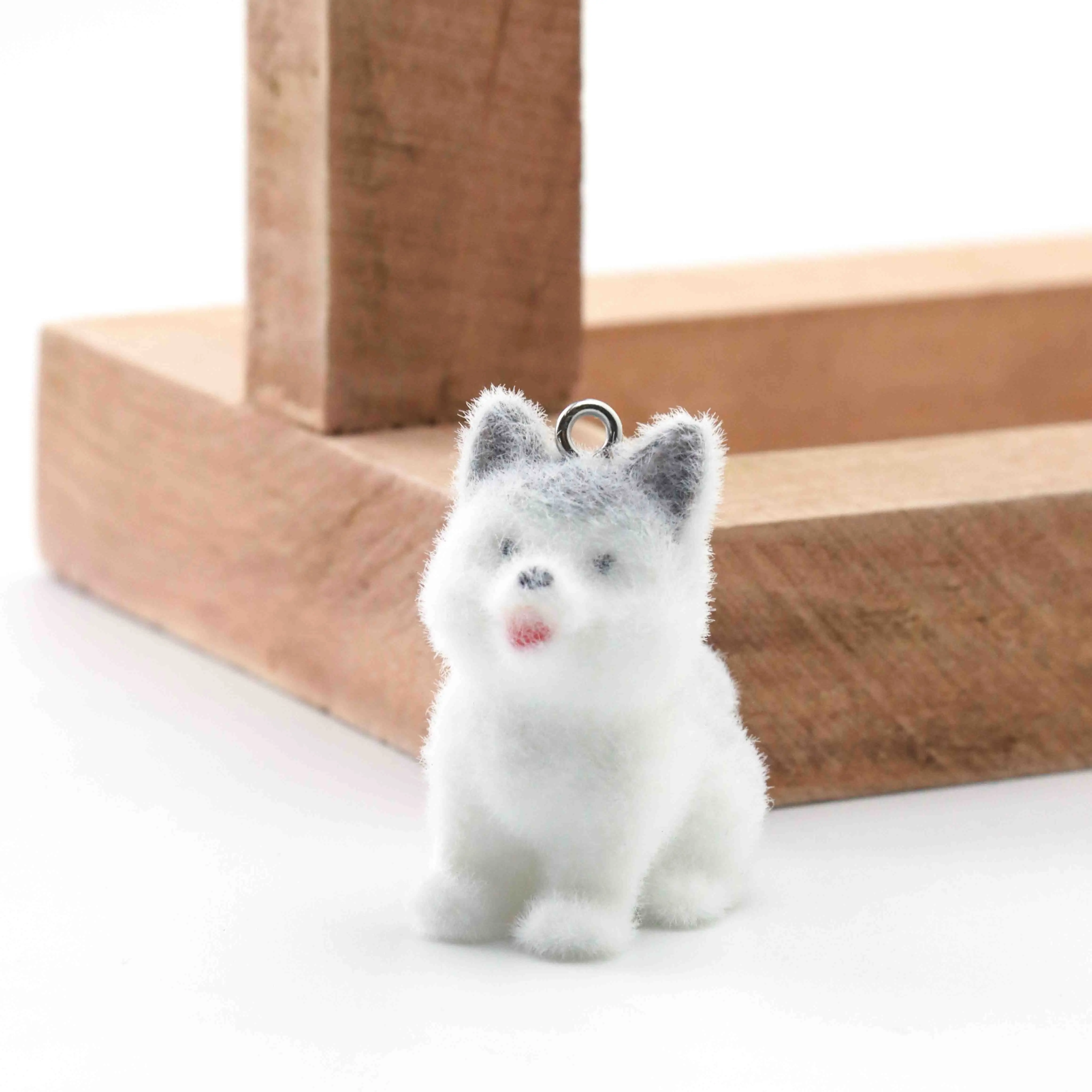 

WZNB 2pcs Resin Flocking Three-dimensional Husky Puppy Pendant Charms Jewelry Making Bag Pendant Desktop Ornaments Accessories