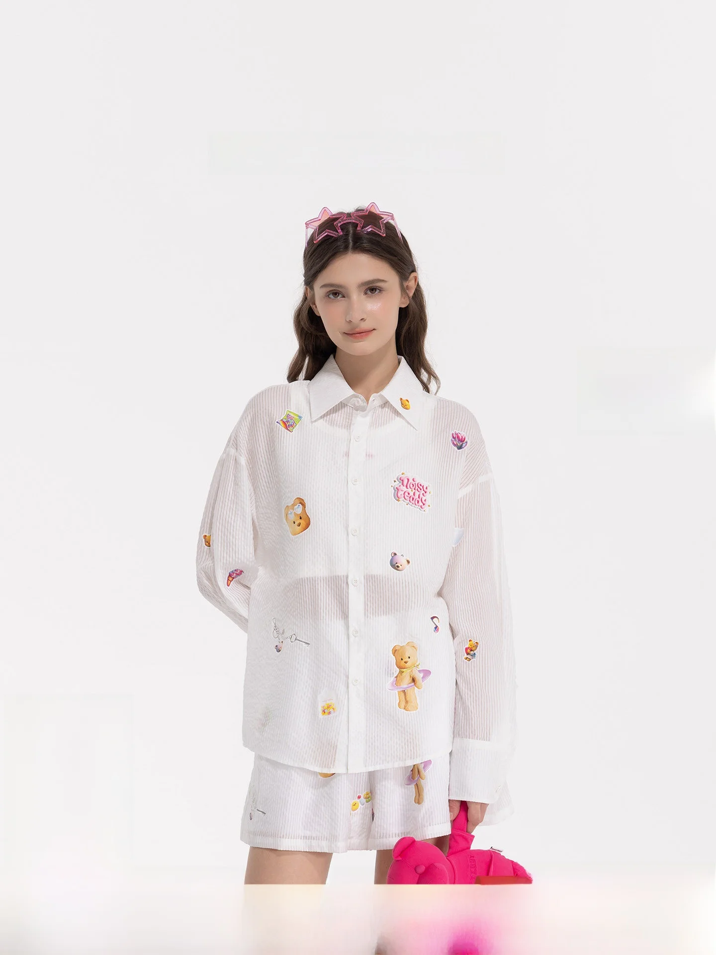 

Noisy Teddy26 Summer New Fun Bear Sticker Print Ladies Long Sleeve Shirt Loose Comfortable Versatile Women's Fashion Shirt