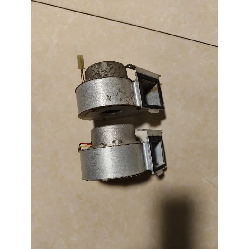 

It is suitable for Dacheng wall-hung boiler disassembly fan and exhaust fan.