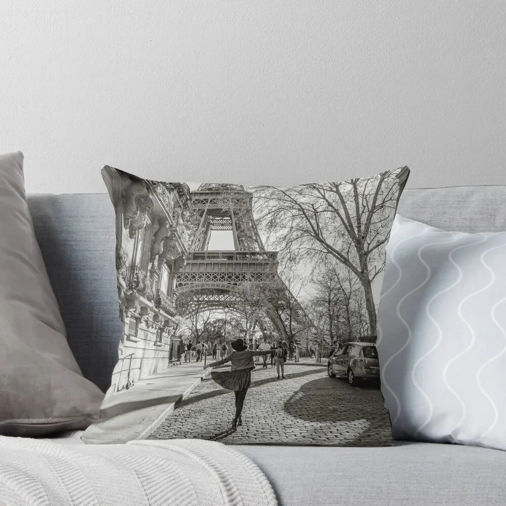 

Parisian in Paris black and white Throw Pillow Luxury Cushion Cover Christmas s Covers Sofas Covers Decorative Cushions pillow