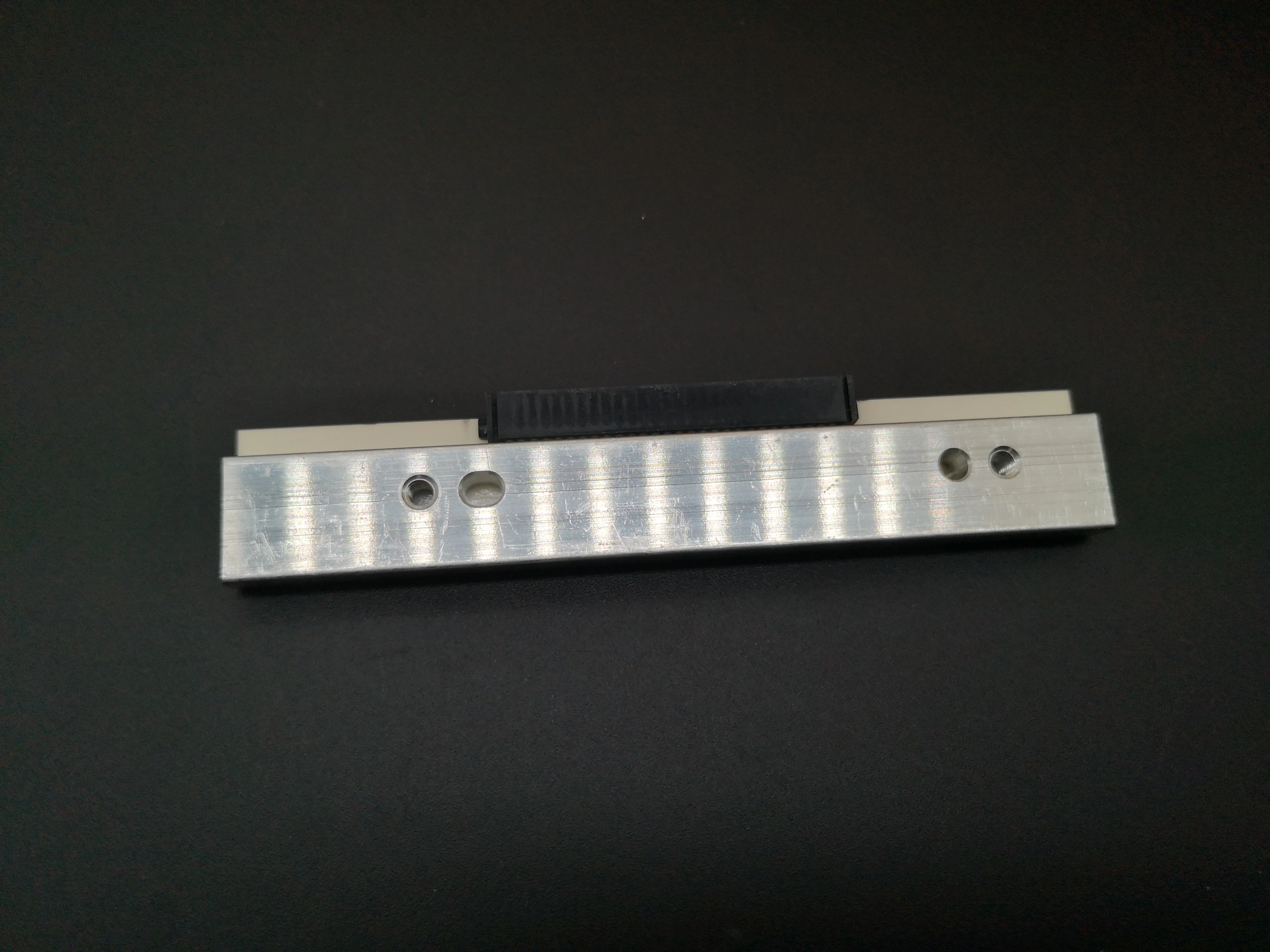 

Thermal Printhea4610-1NR For IBM 4610-1NR Label Printer Printhead d Receipt Bar code print head 4610-1NR Original