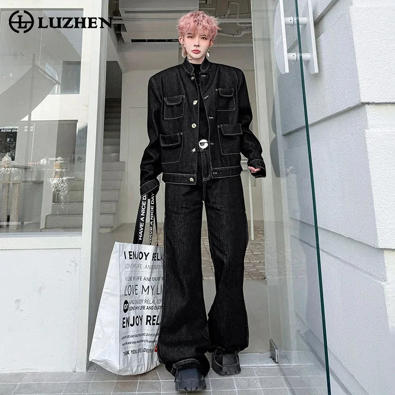 

Мужской костюм-двойка LUZHEN 2026: джинсовая куртка с воротником-стойкой и множеством карманов, модные широкие джинсы, повседневный стиль, JY6147