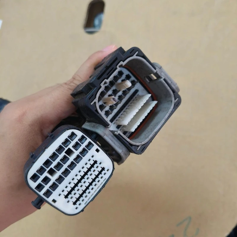 1PCS FOR Winged Leopard WRX connection harness plug with wire