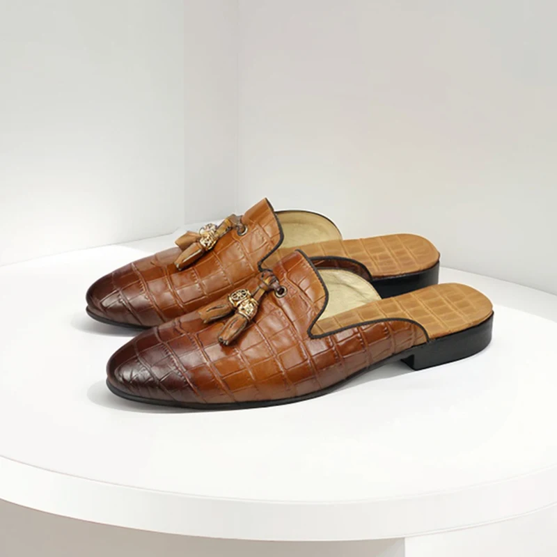 

Dress Slippers Men Cow Leather Solid Color Round Toe Slip On Summer Outside Stone Pattern Tassel Decoration Sandals Handmade