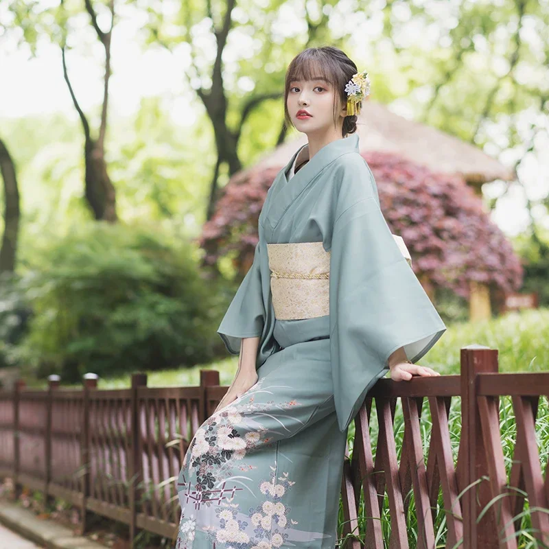 

Японские традиционные женские кимоно красивый синий цвет кран принты классический юката косплей костюм фотография платье