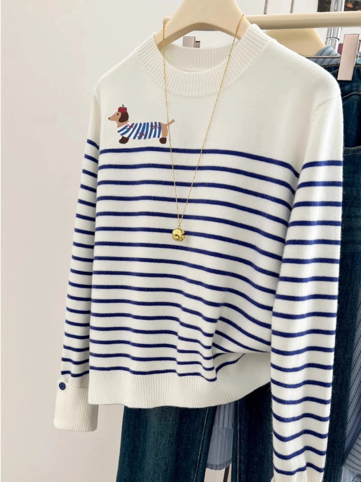 

Женский зимний модный полосатый свитер свободного кроя с принтом, вязаный, в корейском стиле, с длинными рукавами, комфортный базовый слой