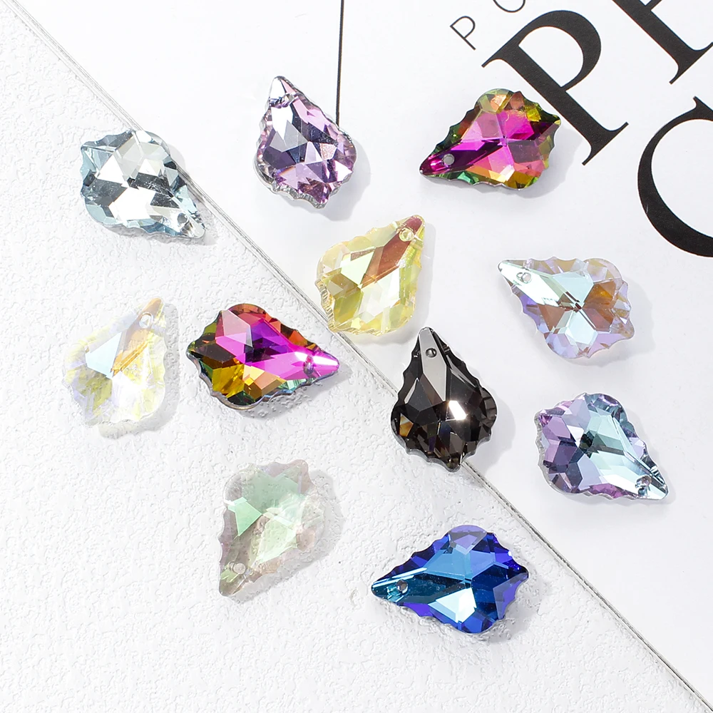 20Pcs 17x22mm Transparent Dazzling Crystal Beads Pendant Maple Leaf Spacer Beads DIY Bracelet Necklace Earrings Jewelry Making
