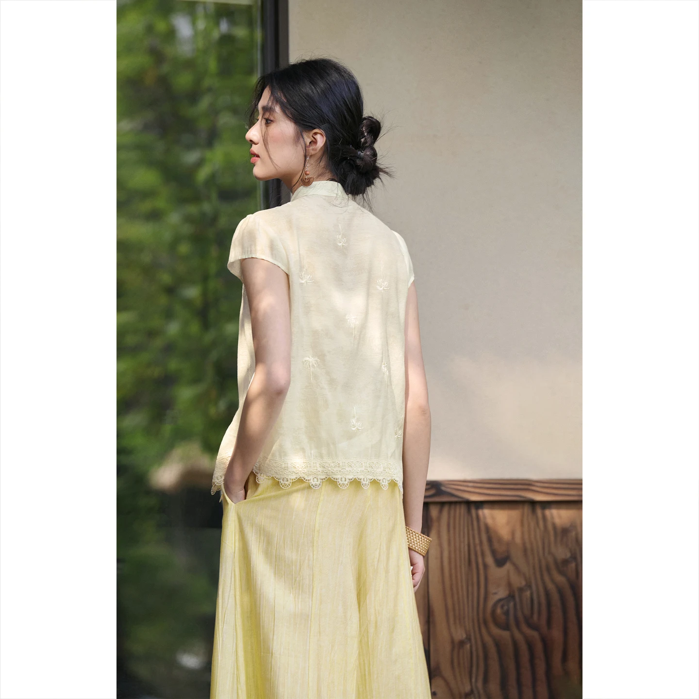 SENTUBILA Women's 2 Piece Set Jacquard Embroidery Lace Patchwork Chiffon Blouse Wide Leg Pants Fashion Elegant Outfit 162ZJ5807Z